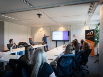 Leergemeenschap Data & Zorgtechnologie: samen onderzoeken wat werkt - Health Noord