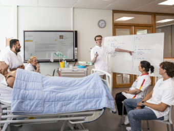 Digital Squad brengt digitale ontwikkelingen sneller van onderzoek en praktijk naar het onderwijs - Health Noord
